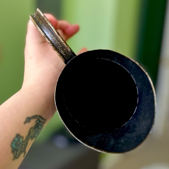 Vintage Sunflower Tin Watering Can Cottagecore Farmhouse Home Rustic Accent - Picture 6 of 7